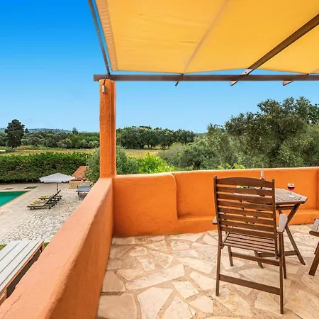 Villa Nostos By *