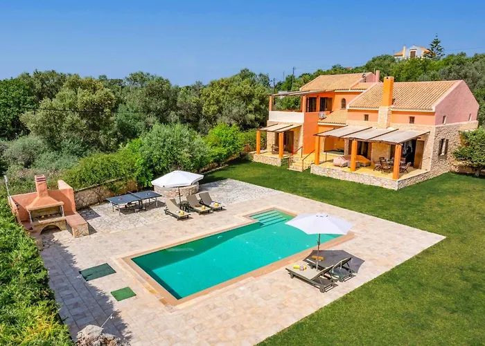 Villa Nostos By Svoronata
